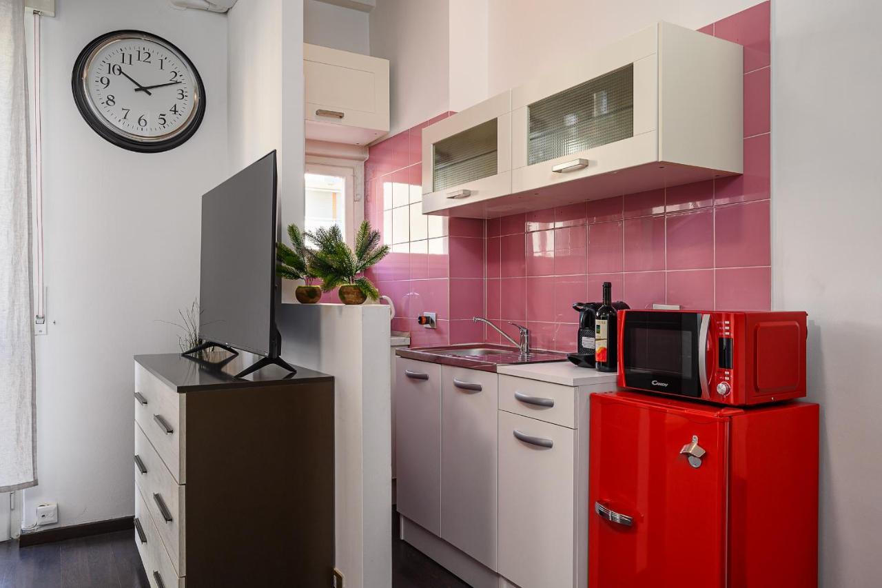 Gressoney 6-Sx - Monolocale Cool Apartment Milan Luaran gambar